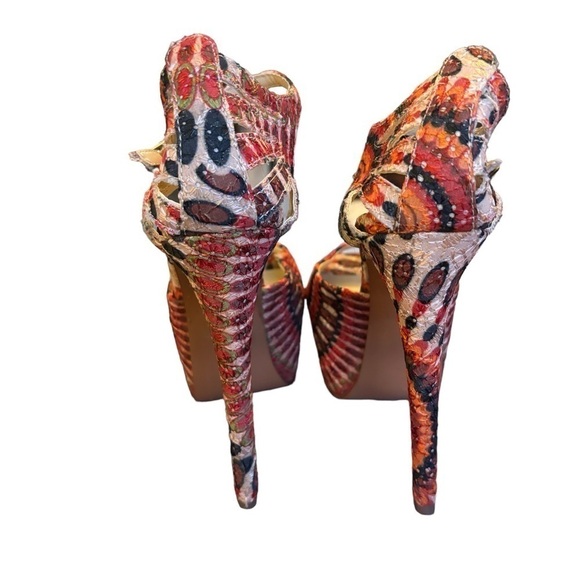 Betsey Johnson Bandit Swirl Multi-Color Platform 6” Stiletto Peep Toe Heels Sz 6 - Picture 10 of 11